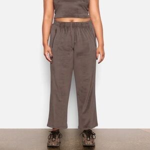 Skims Velour Track Lounge Casual Wide Leg Pants Pull On Pants Amethyst Size XL